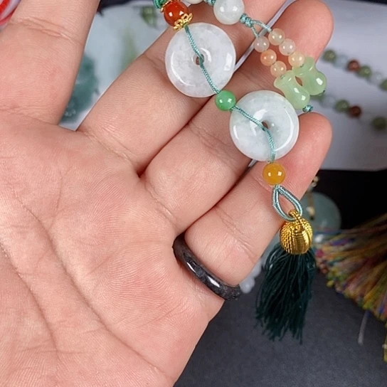 翡翠未镶嵌颈饰天然翡翠