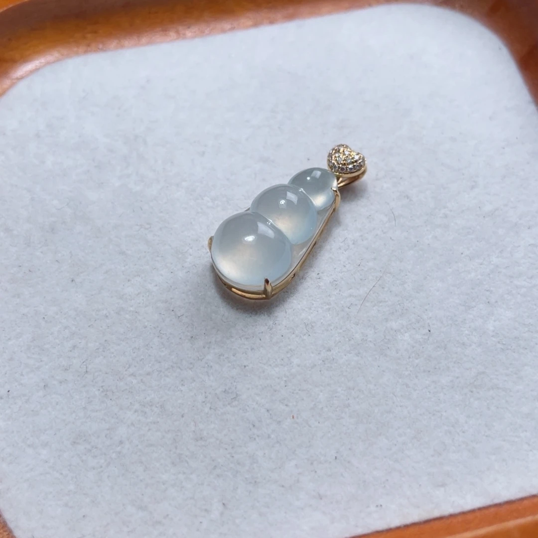 未镶嵌定制翡翠翡翠