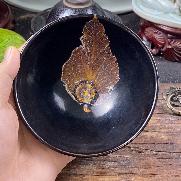 瓷片吉州窑的一个木叶盏