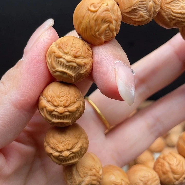 吊坠猴头核桃微瑕鬼爪恶僧