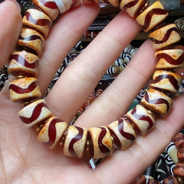 呀呀手串一条发货