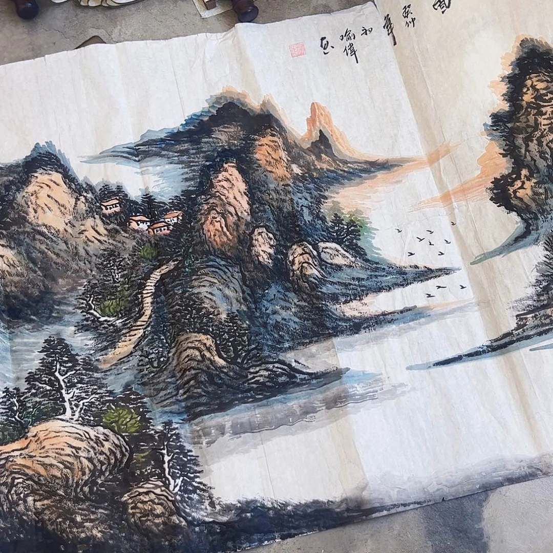 摆件，破损，水渍，轴坏都是正常的