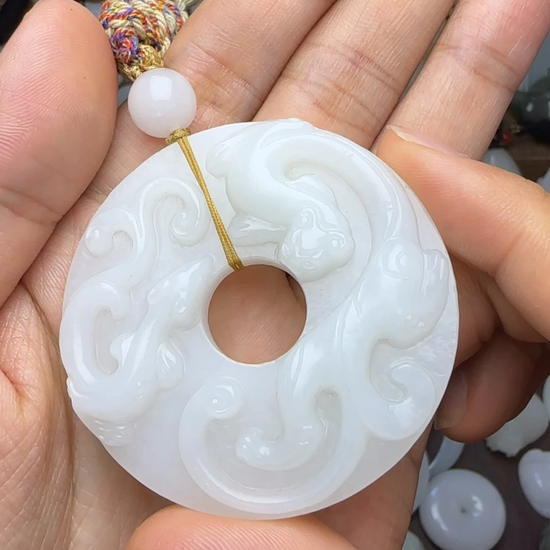 和田玉未镶嵌挂件