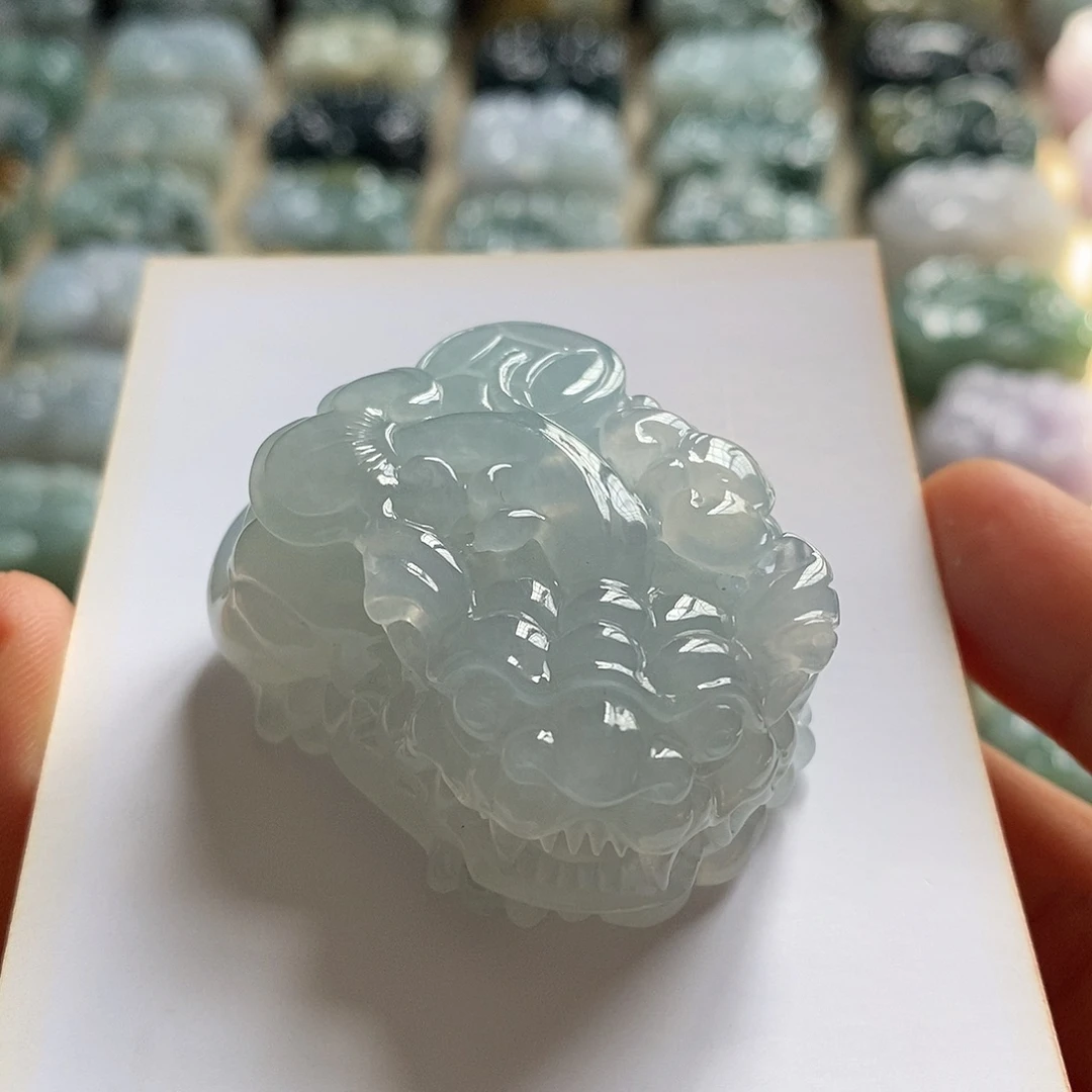翡翠未镶嵌颈饰天然翡翠貔貅吊坠