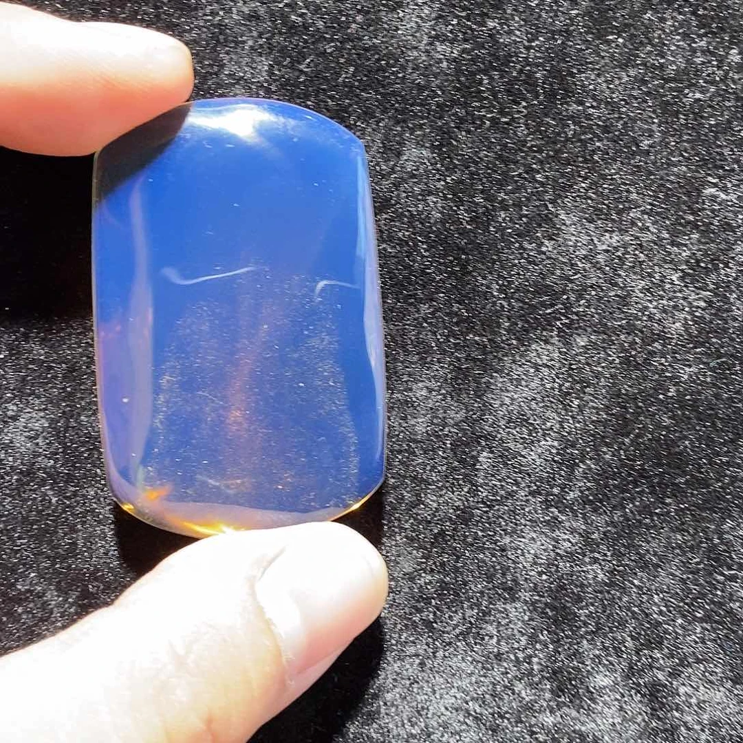 蓝珀未镶嵌珠宝奇石531定制牌