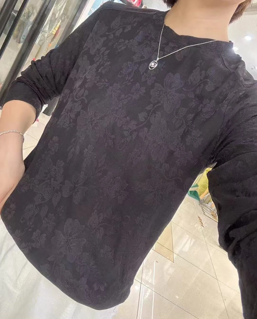 提花长袖休闲风圆领花纹针织衫设计师打底衫