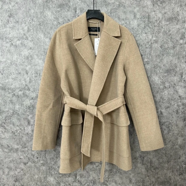 95新 MaxMara 浅卡其色中长款大衣