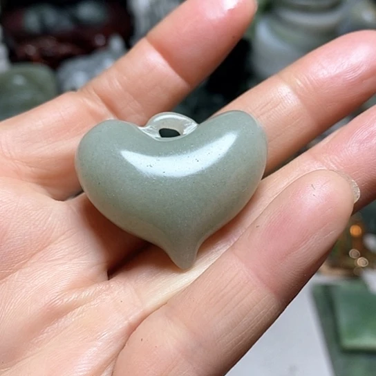 未镶嵌石英质玉珠宝半成品