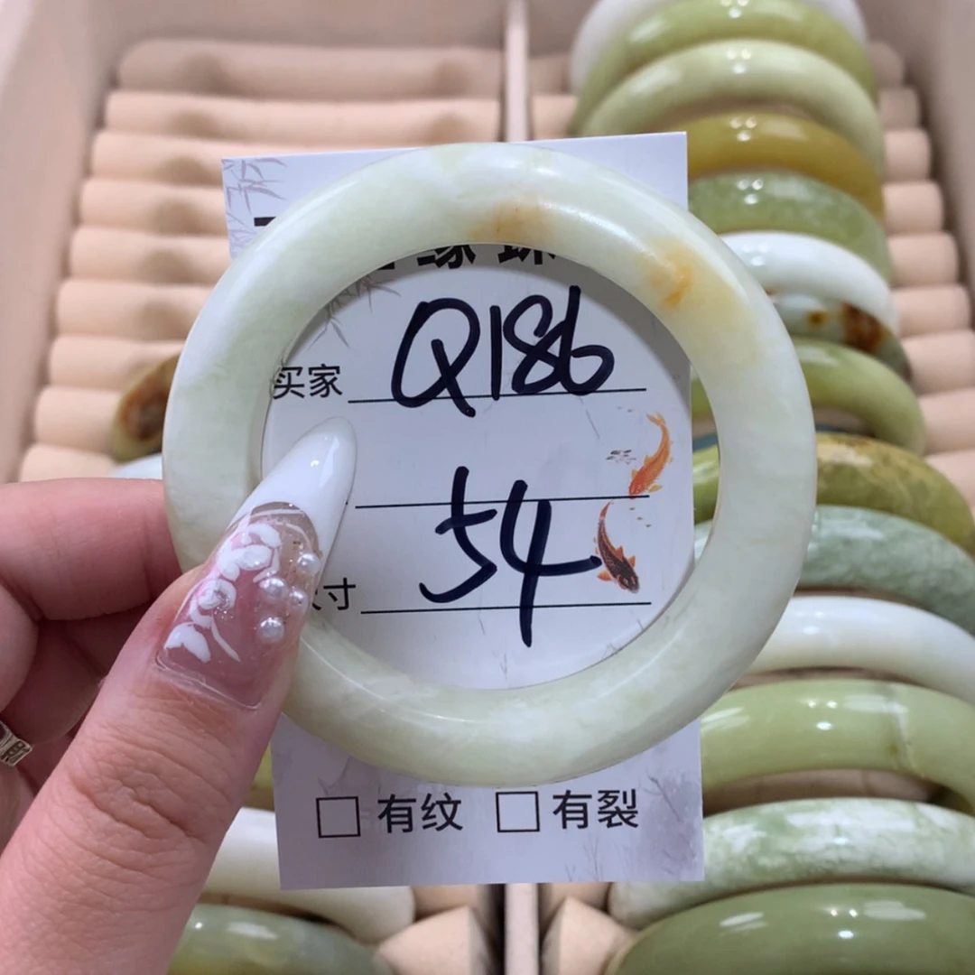 【闪购商品】未镶嵌蛇纹石玉手镯