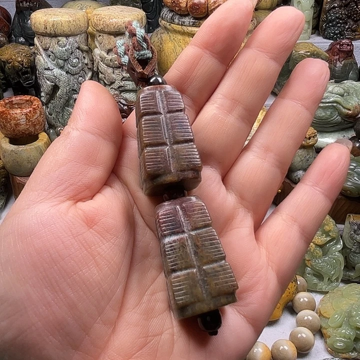 *****岫岩河磨玉（透闪石质玉）未镶嵌把件