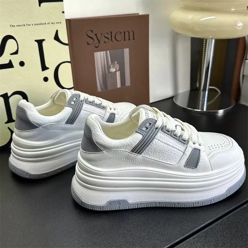 春季新款设计感厚底增高百搭轻便运动休闲板鞋6961