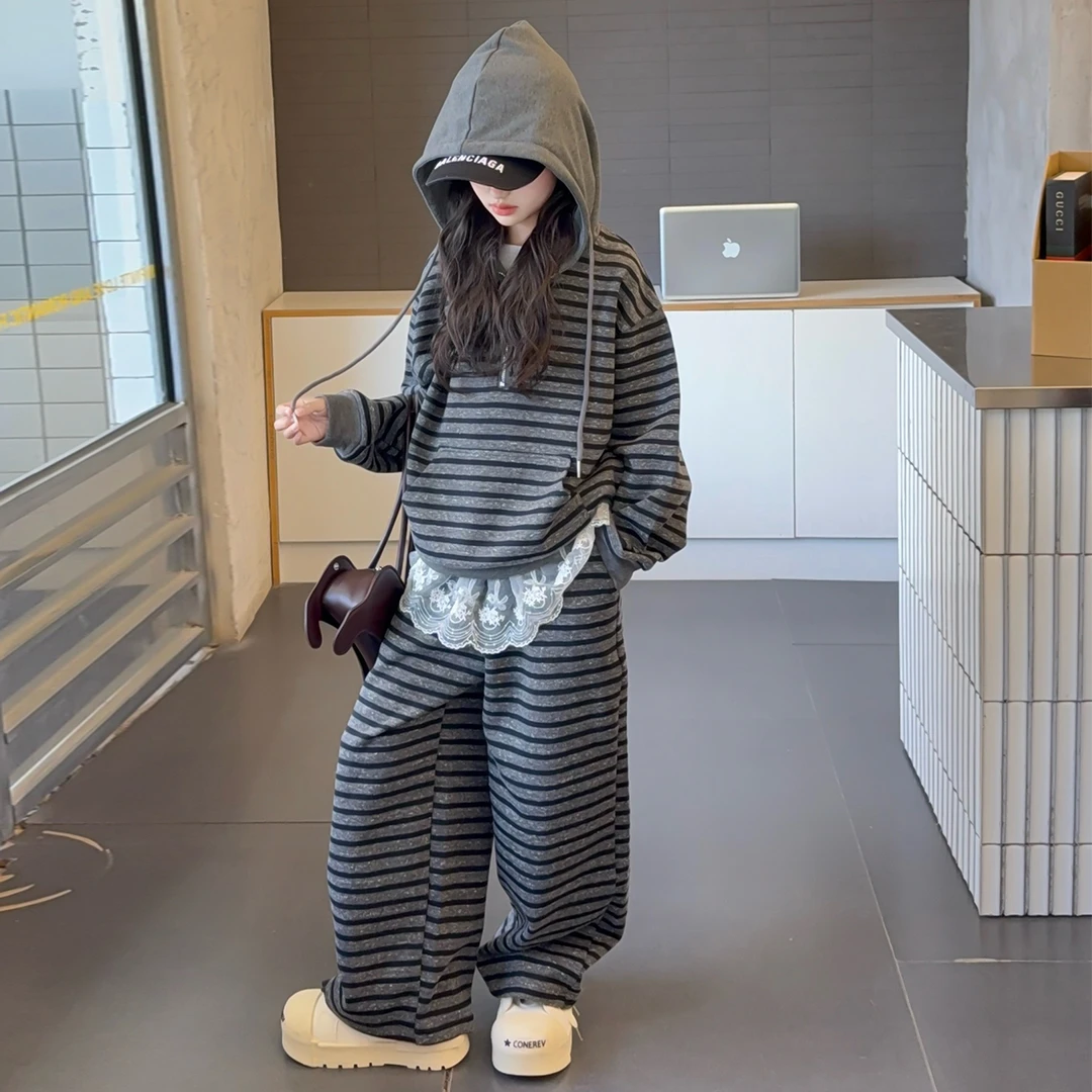 女童超好看韩系穿搭秋季卫衣套装儿童时尚洋气时髦2025新款早秋装