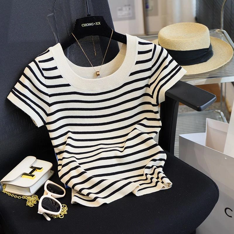 FAVMARTHA修身显瘦【80-200斤】洋气方领条纹冰丝短袖T恤女夏时尚