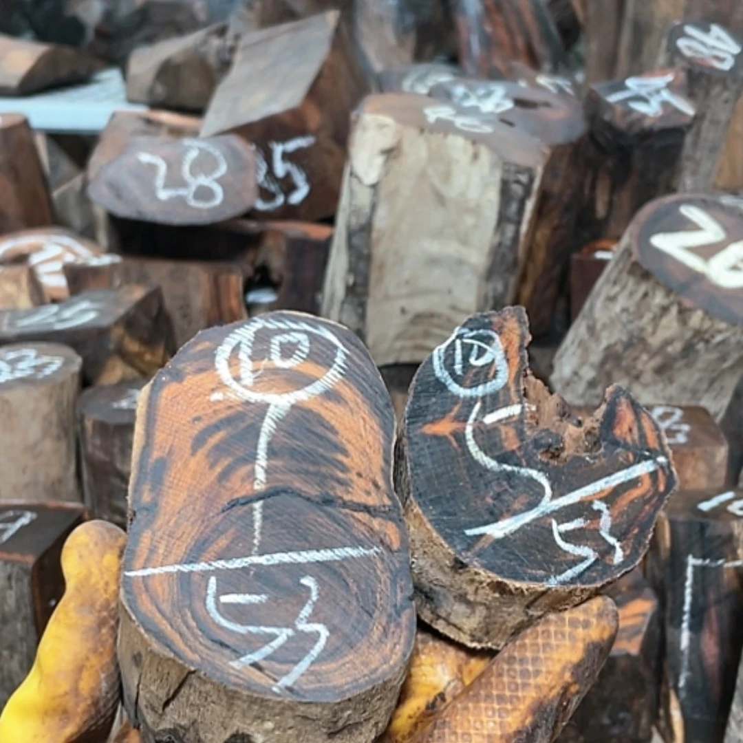 【闪购商品】交趾黄檀（大红酸枝）