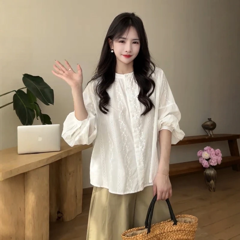 法式高级感提花刺绣圆领长袖衬衫女春季新款衬衣宽松洋气休闲上衣