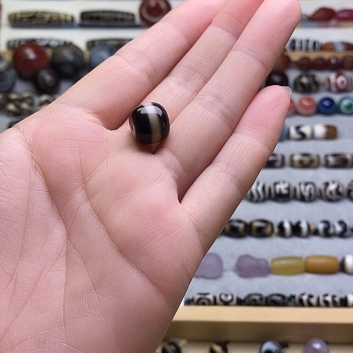 我***你玛瑙/玉髓未镶嵌颈饰