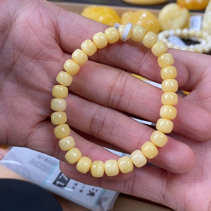 琥珀裸石未镶嵌单圈