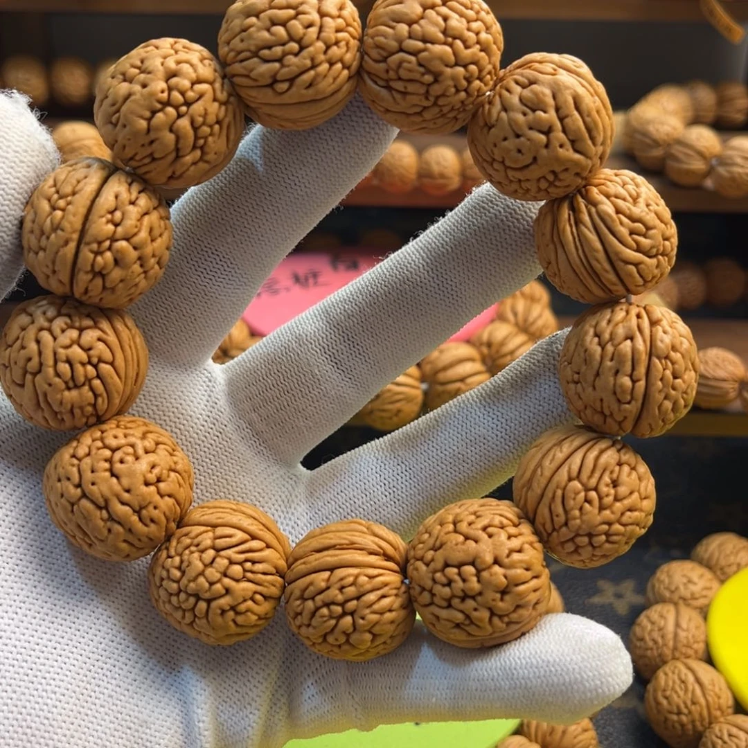 文玩核桃手串巨龙手串