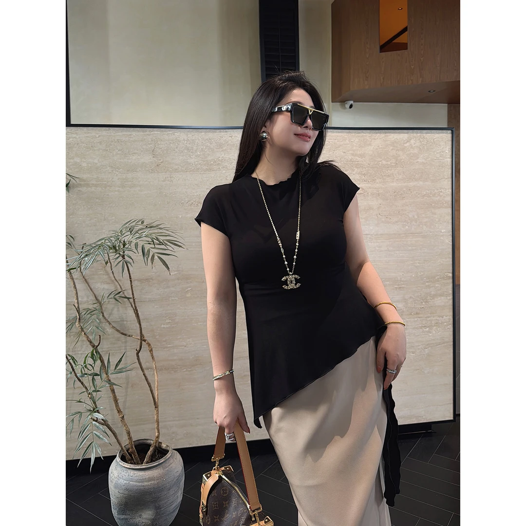 多肉宝贝半高领T恤女大码胖mm显瘦减龄不规则下摆上衣2507B25224