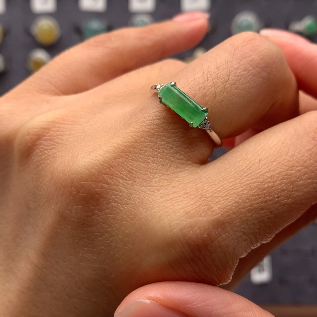 哈***哈翡翠银S925镶嵌戒指戒指