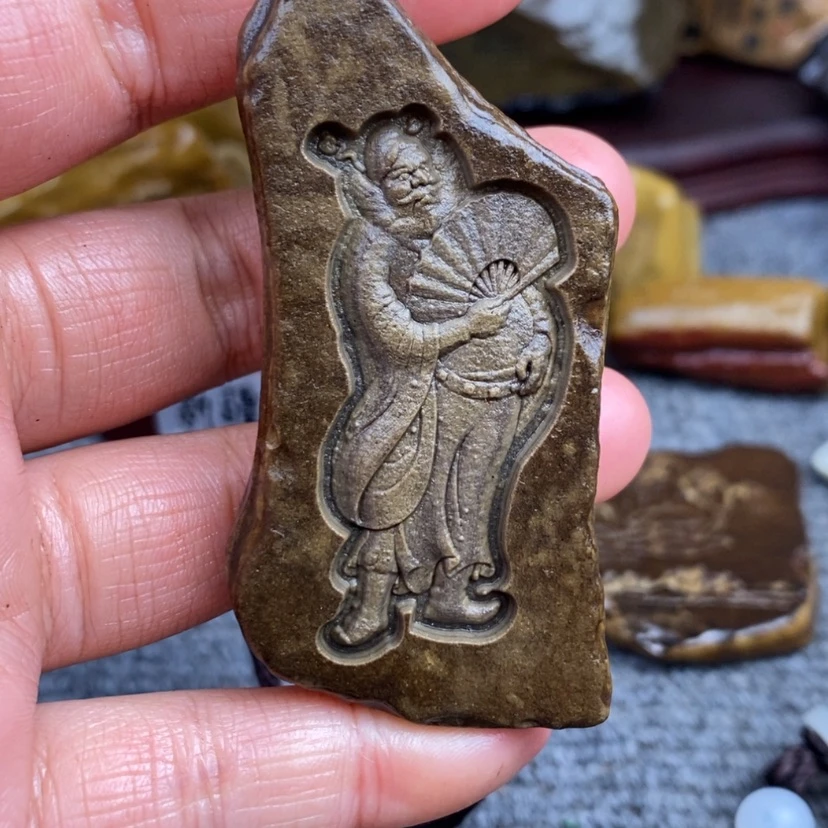 【闪购商品】原石雕刻手把件