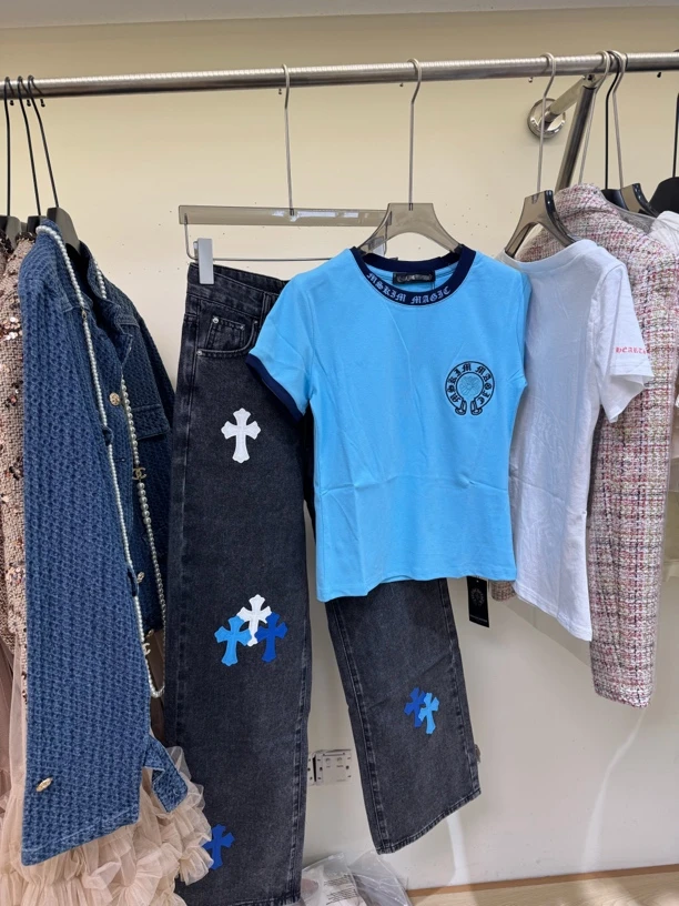 新款梵文字母短袖上衣T恤2025春夏新款