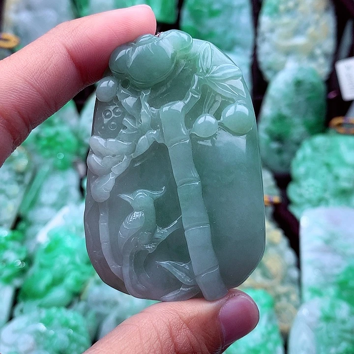 翡翠吊坠(不含链)未镶嵌