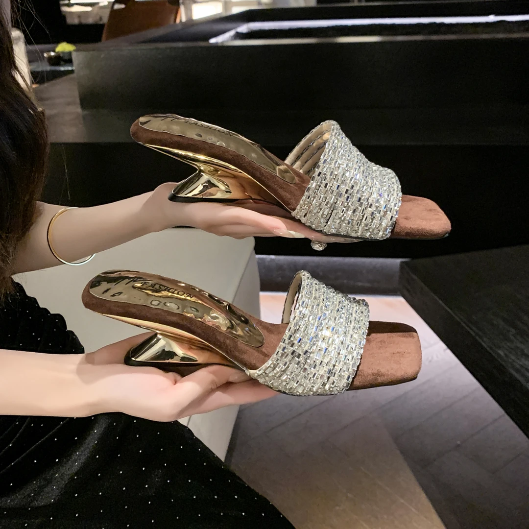 绝美仙女风一字拖凉鞋女夏季外穿2025新款水钻气质高跟坡跟凉拖鞋