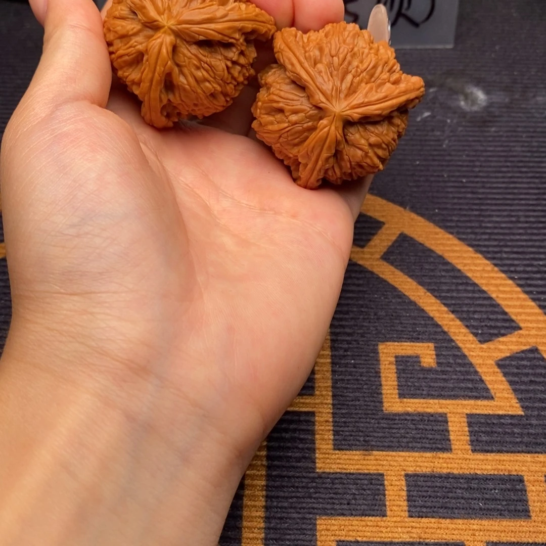 顽***童吊坠文玩核桃白狮子