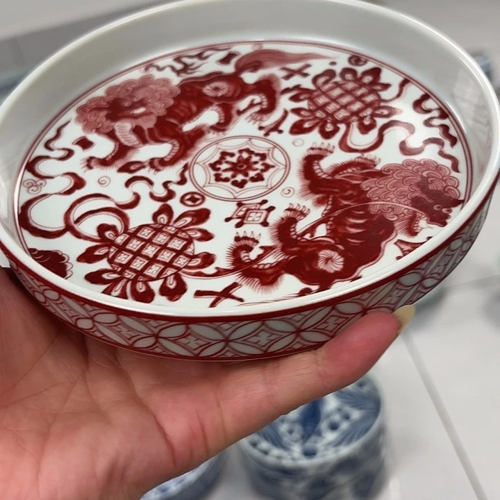 瓷片釉里红狮子大胡乘景德镇
