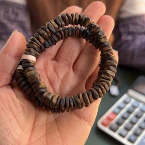 沉香手串乌身虫漏沉水7克卡0.8多样性发1条