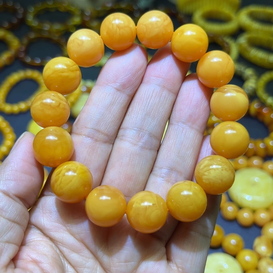 未镶嵌琥珀手链假一赔万