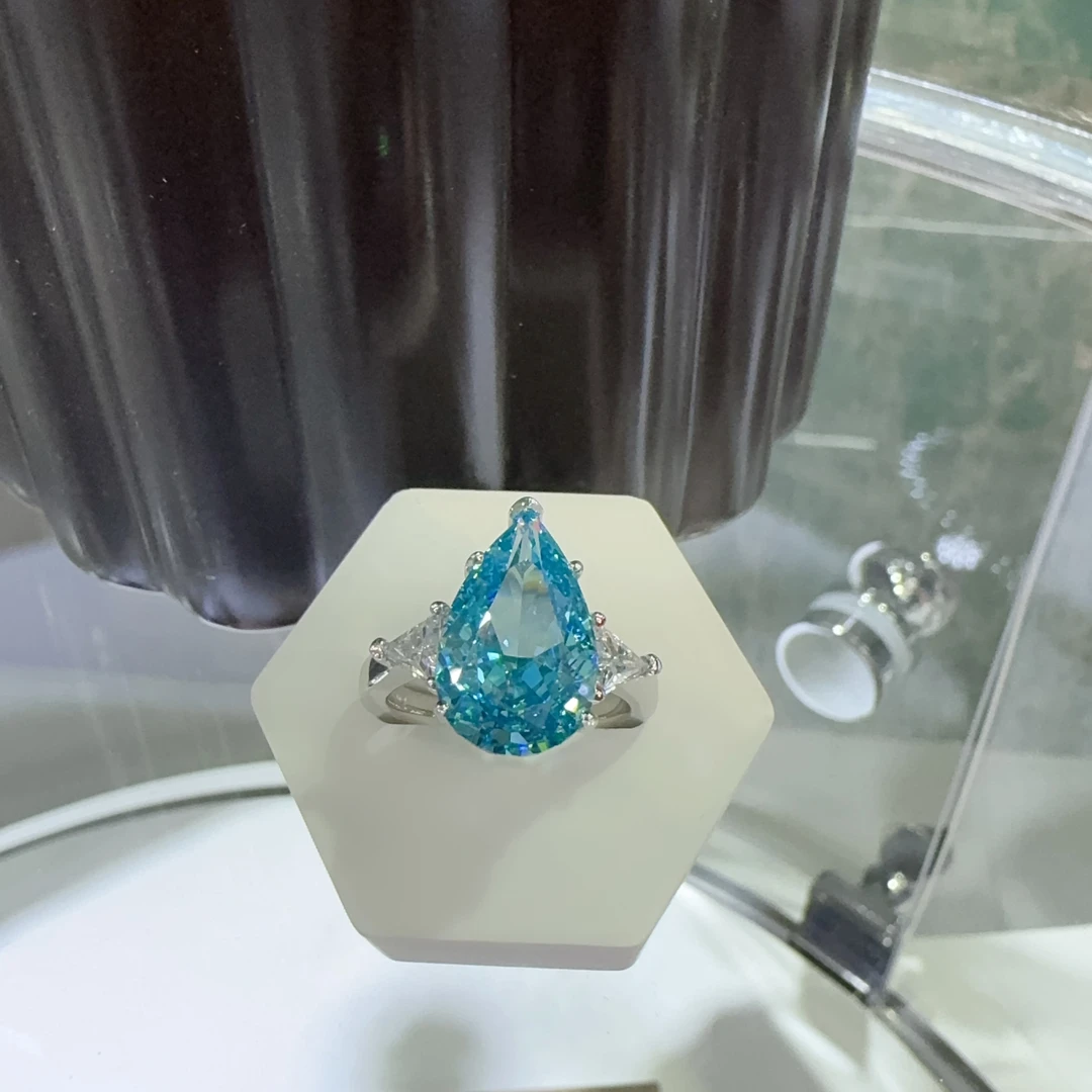 合成石经典尊享水滴戒指Y544