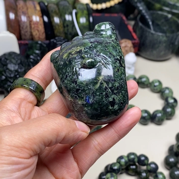 糯***多蛇纹石玉未镶嵌手串知足常乐