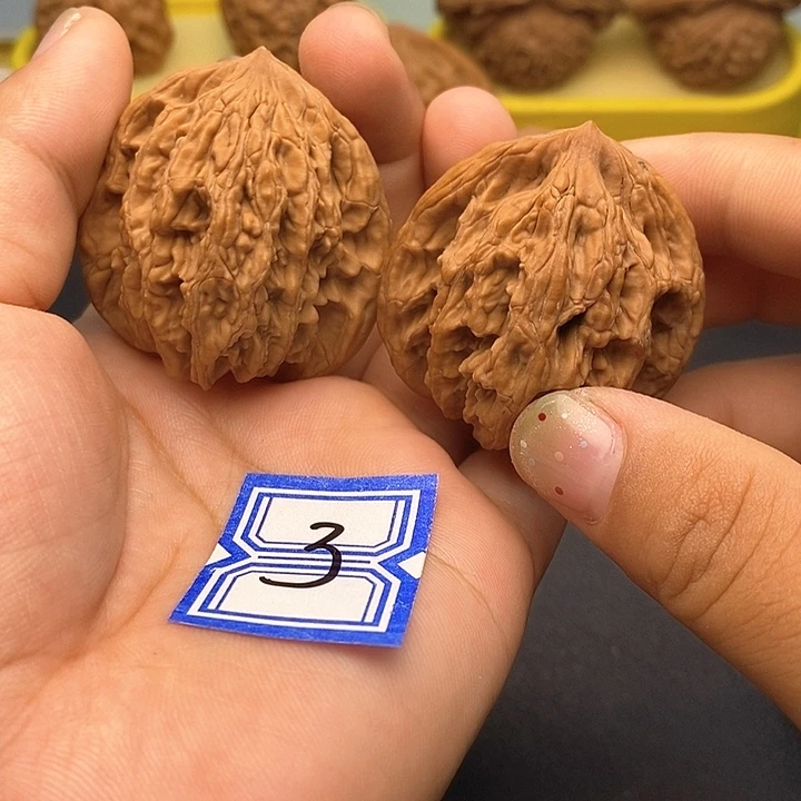 文玩核桃把件41虎头