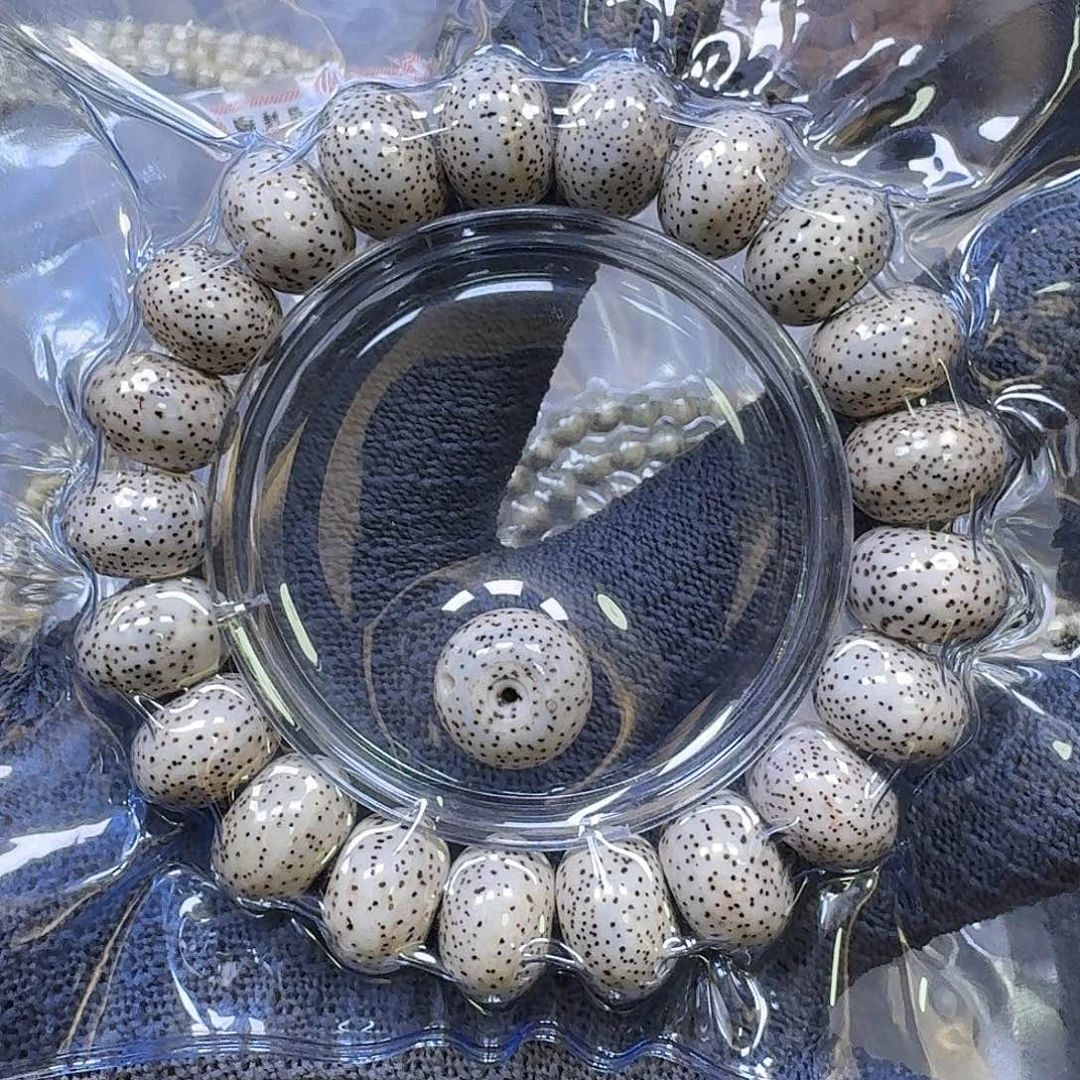 无****手串星月菩提16*11顺白脱脂手串（缩尺