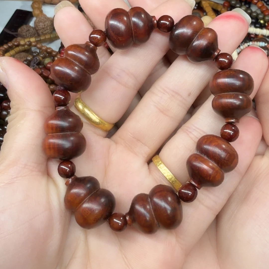 无事牌维腊木（绿檀）