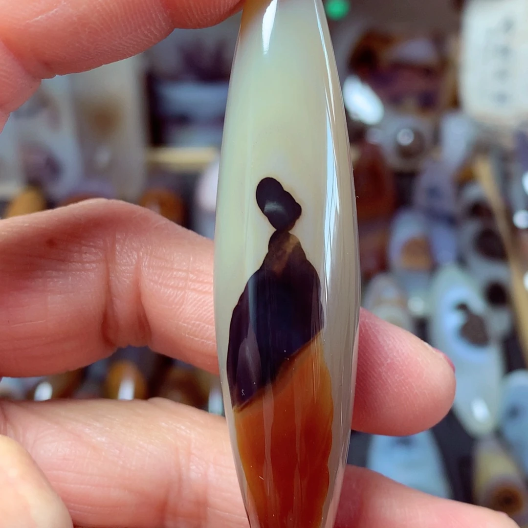 玛瑙/玉髓颈饰未镶嵌