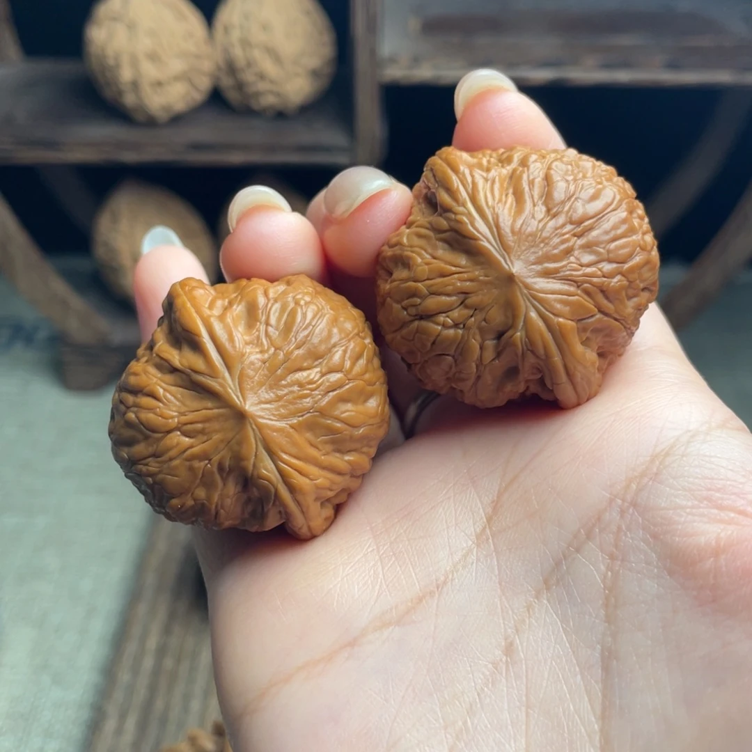 文玩核桃吊坠铁锤37 全品打底精配毕业红皮