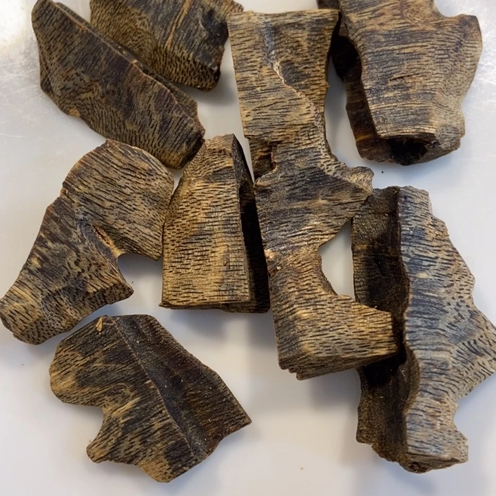 沉香沉香碎屑奇楠黑棋沉水料20克多样性发一