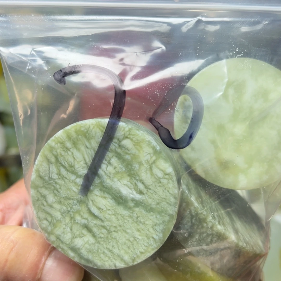 .***童蛇纹石玉未镶嵌岫玉手镯心，平安无事牌