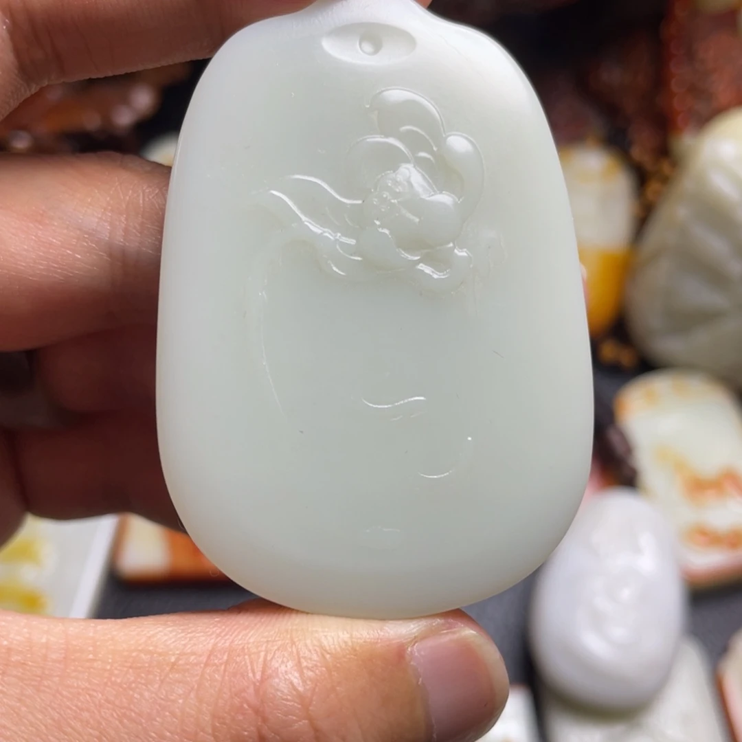 和田玉未镶嵌挂件