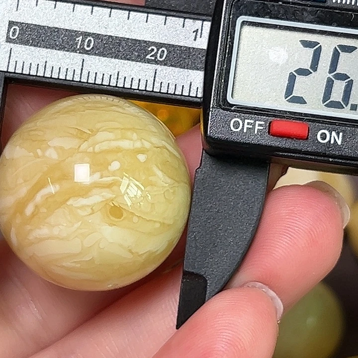 蜜蜡未镶嵌裸石1210