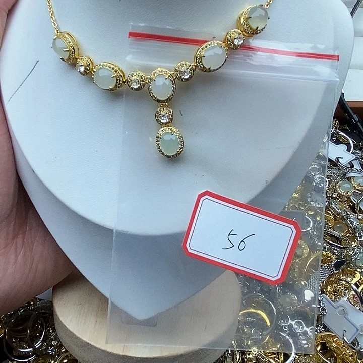 翡翠未镶嵌戒指56