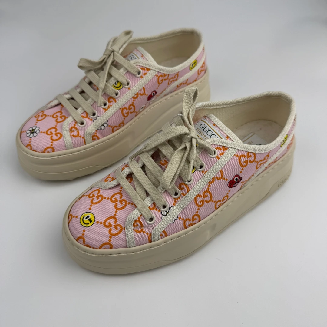 99新 GUCCI/古驰 舒适百搭满印低帮板鞋 女款 粉色38.5码/3270