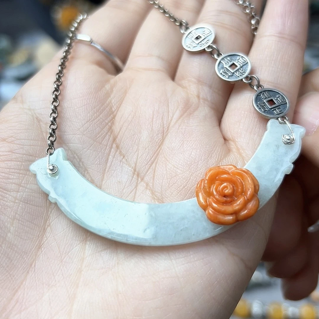 翡翠颈饰未镶嵌吊坠