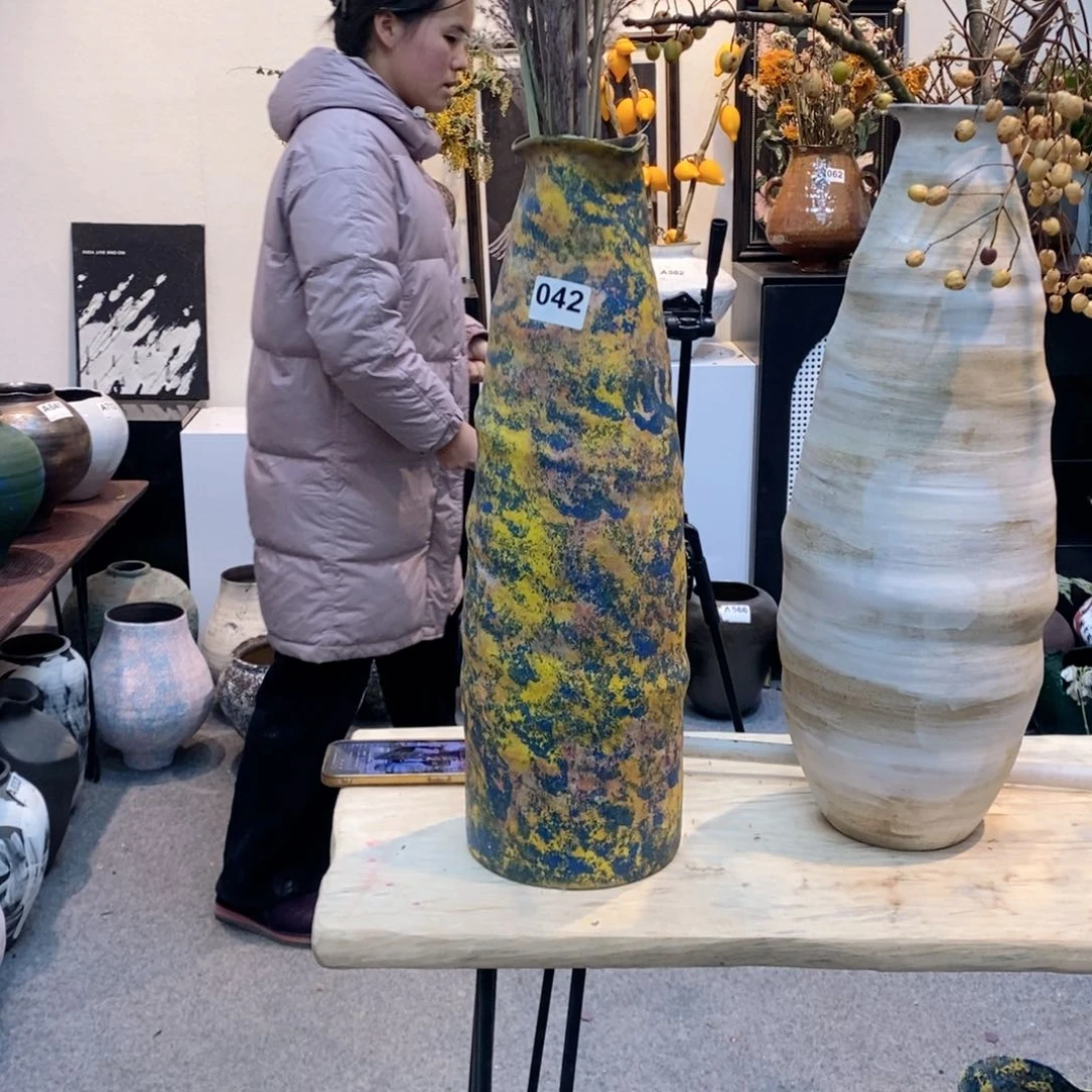 瓶Z***。景德镇手工花器