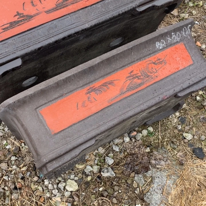 紫砂80长马槽红色一只