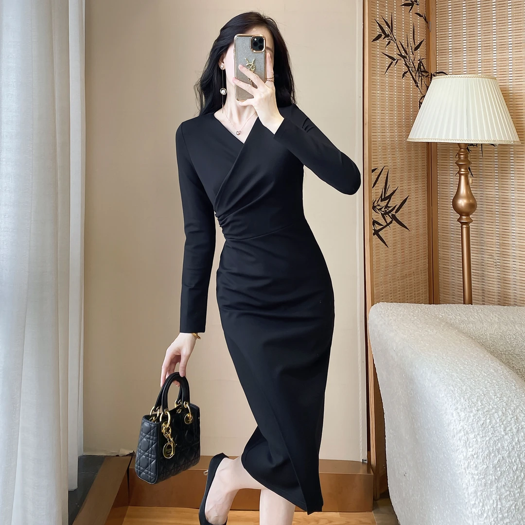 包臀裙内搭中长款内衬连衣裙修身优雅连衣裙V领秋冬女装裙子