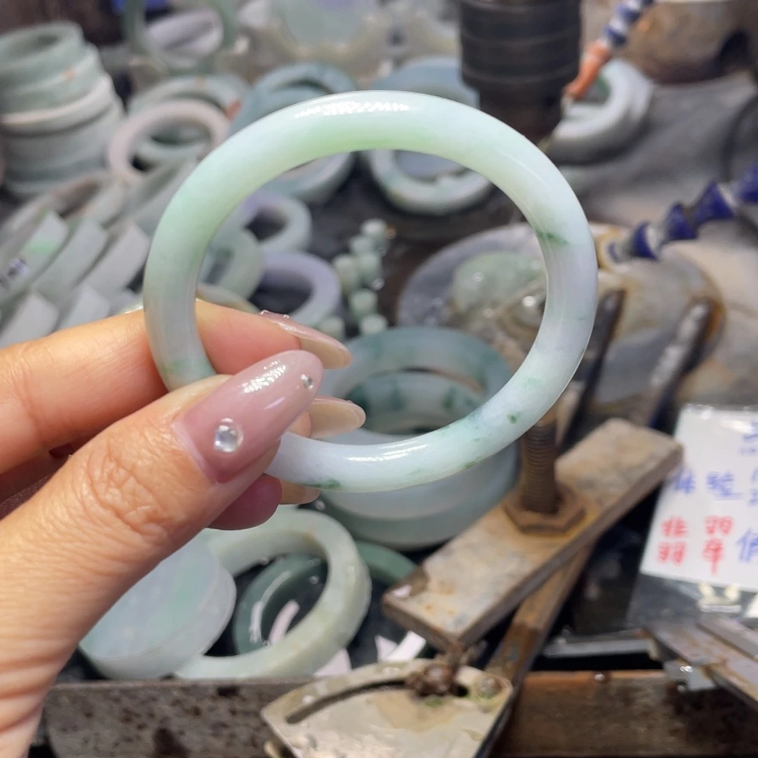 未镶嵌手镯翡翠球*